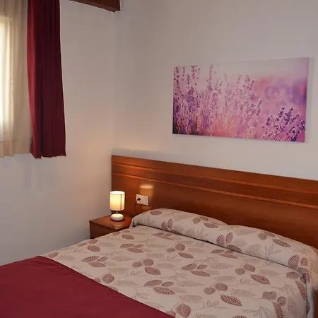 Apartsuits Rambla Nova 24 公寓 *