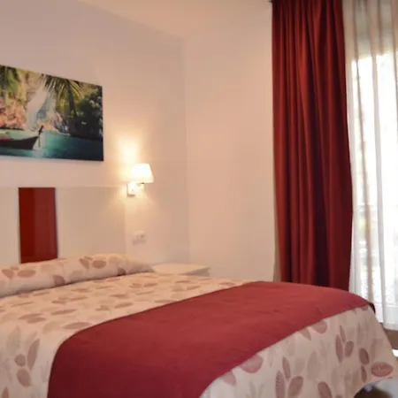 Apartsuits Rambla Nova 24 * 塔拉戈纳