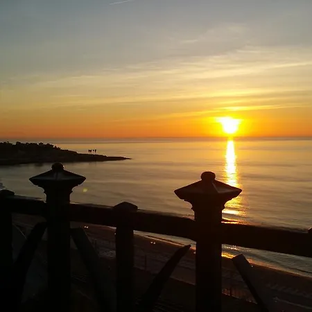 Apartsuits Rambla Nova 24 *