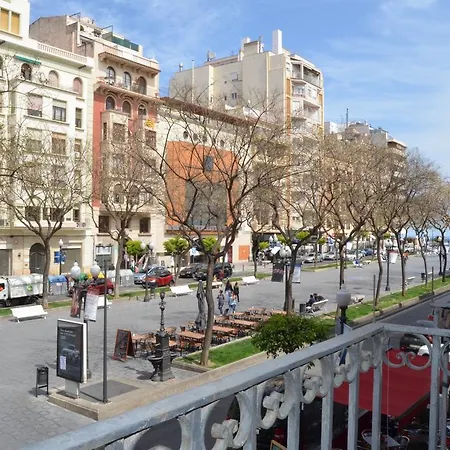 Apartmán Apartsuits Rambla Nova 24 *